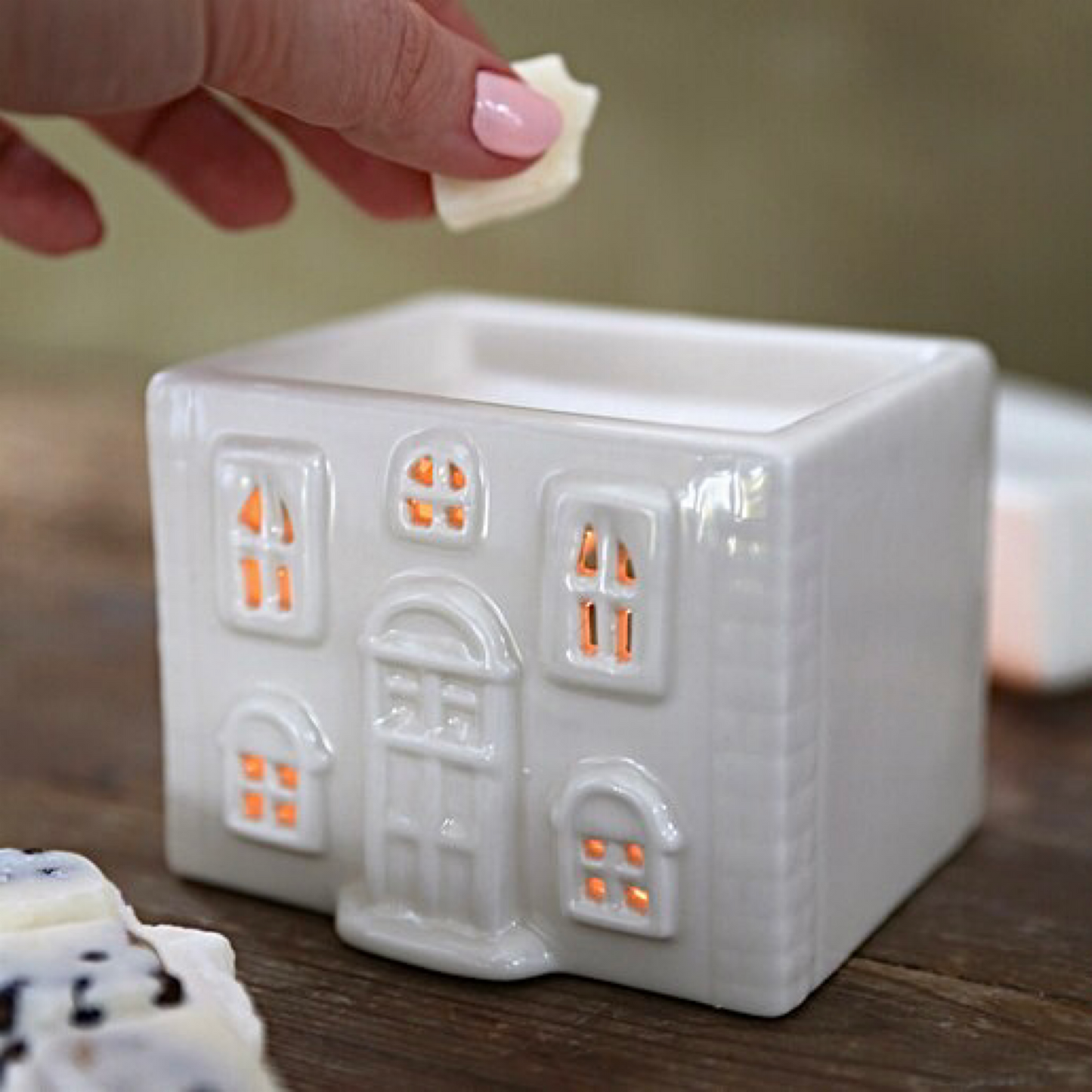 Ceramic House Oil Wax Melt Warmer